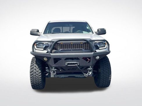 Used 2012 Toyota Tacoma 4x4 Double Cab w/ TRD Off-Road Pkg image 2