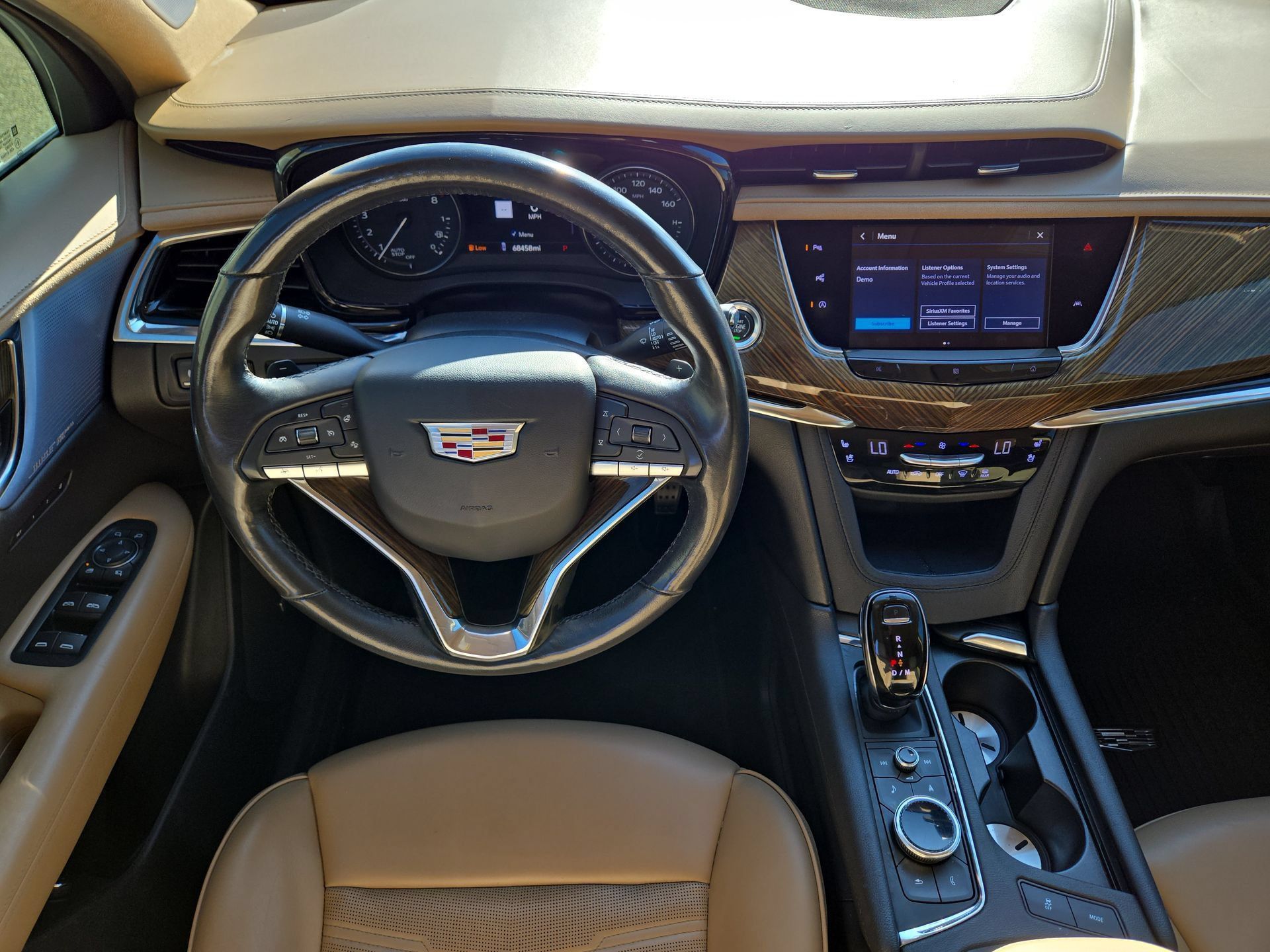 Used 2020 Cadillac XT6 Premium Luxury w/ Platinum Package FWD image 14