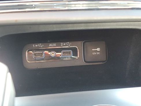 Used 2019 Jeep Grand Cherokee Altitude AWD/4WD image 31