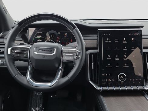 New 2026 GMC Acadia Denali w/ Super Cruise Package image 13