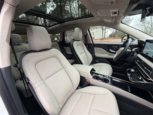 New 2026 Lincoln Corsair Reserve image 27