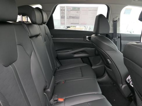 New 2026 Kia Sorento S FWD image 48