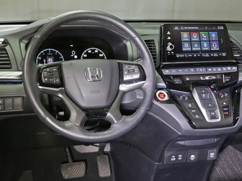 Certified 2025 Honda Odyssey Elite image 2