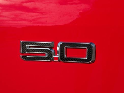 Used 2024 Ford Mustang GT Premium image 19