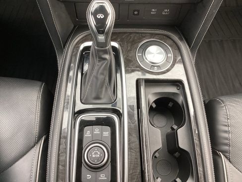 Used 2022 INFINITI QX80 Luxe w/ Cargo Package image 28