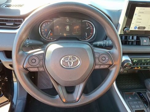 Used 2023 Toyota RAV4 XLE image 15