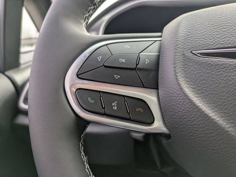New 2026 Chrysler Voyager LX FWD image 28
