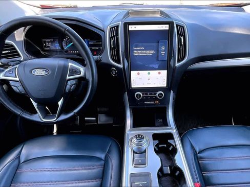 Used 2022 Ford Edge SEL w/ Sport Appearance Package AWD/4WD image 16