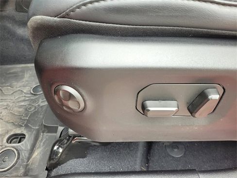 Used 2024 Jeep Wrangler Unlimited Rubicon 4xe image 8