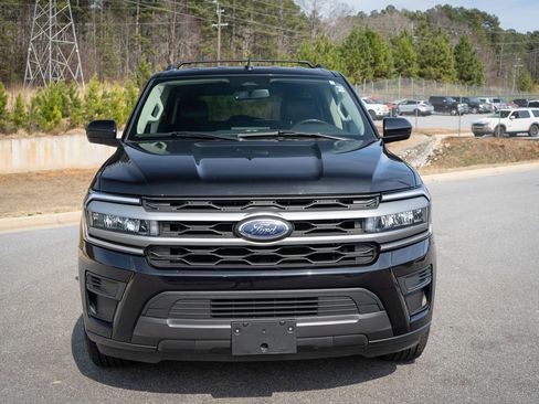 Used 2024 Ford Expedition Max XLT AWD/4WD image 2