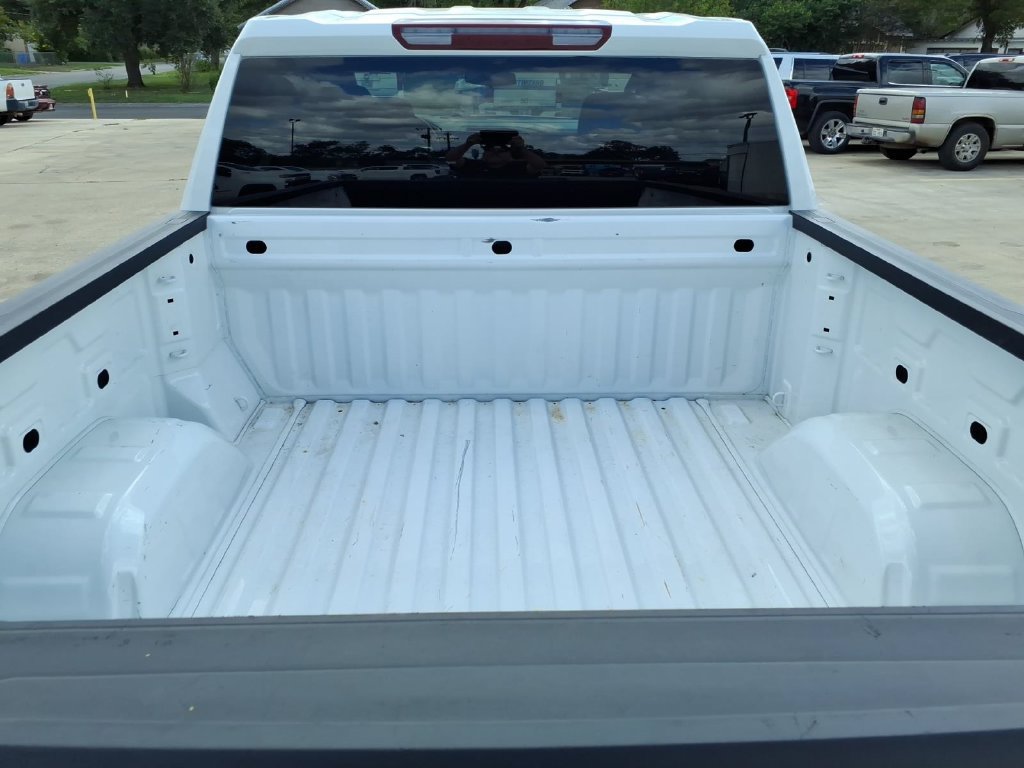 Used 2025 Chevrolet Silverado 1500 LT w/ Z71 Off-Road Package AWD/4WD image 13