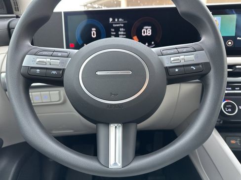 New 2026 Hyundai Tucson SEL image 17