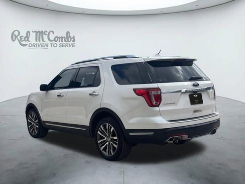Used 2019 Ford Explorer Platinum image 3