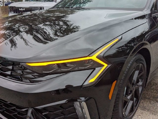 New 2027 Kia K5 GT-Line image 10