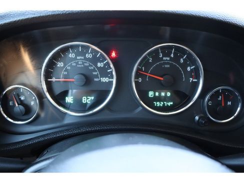 Used 2016 Jeep Wrangler Sport w/ Quick Order Package 24S AWD/4WD image 38
