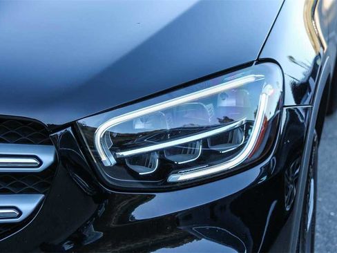 Used 2021 Mercedes-Benz GLC 300 image 7