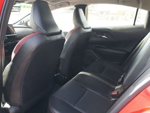 Used 2024 Toyota Prius Prime XSE Premium image 16