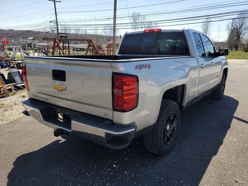 Used 2018 Chevrolet Silverado 1500 LT w/ All Star Edition AWD/4WD image 6