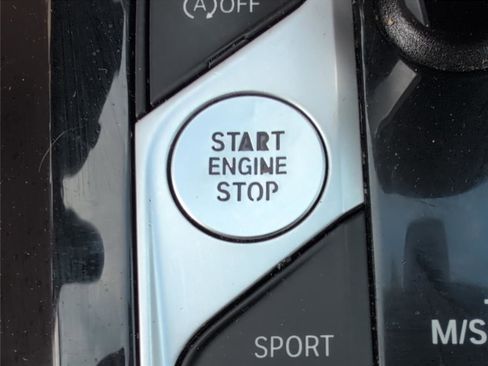 Used 2022 BMW X3 sDrive30i w/ Convenience Package image 18