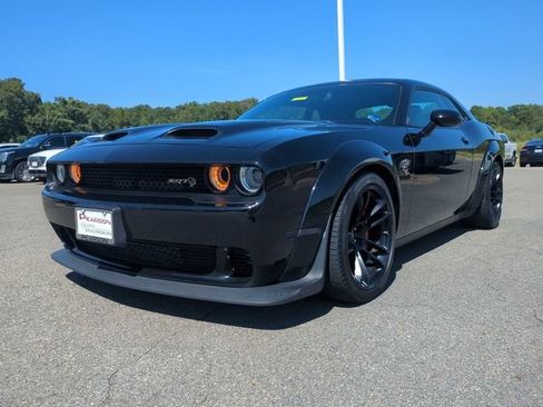 Used 2021 Dodge Challenger SRT Hellcat Redeye RWD image 8
