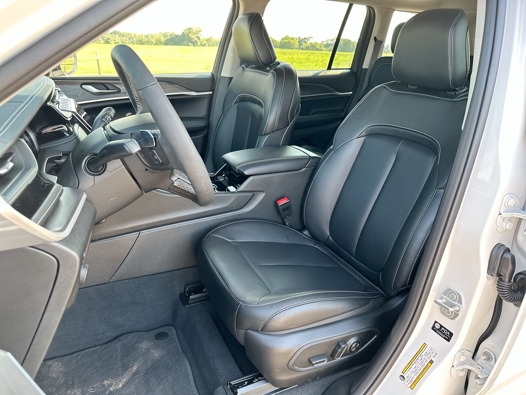 New 2023 Jeep Grand Cherokee 4WD 4xe image 11