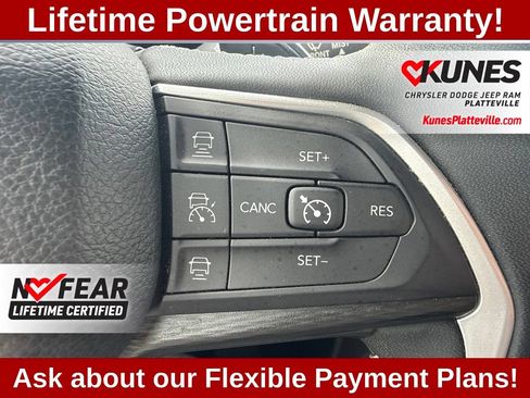 Used 2023 Jeep Grand Cherokee Altitude AWD/4WD image 21