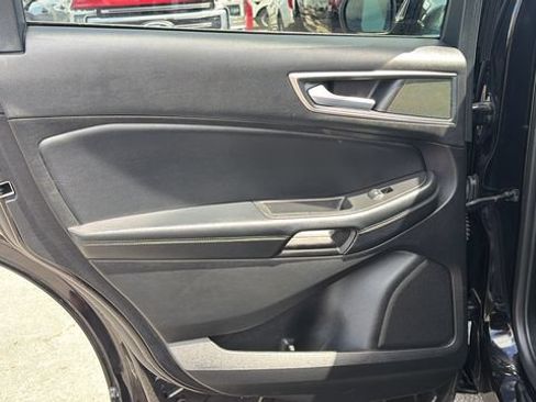 Certified 2024 Ford Edge SEL AWD/4WD image 14