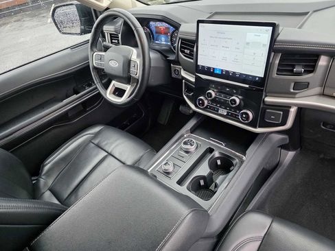 Used 2024 Ford Expedition Max XLT AWD/4WD image 11