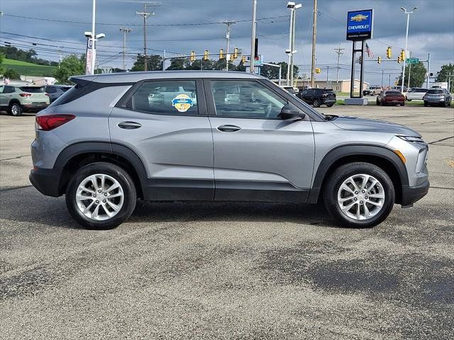 Used 2024 Chevrolet TrailBlazer LS AWD/4WD image 8