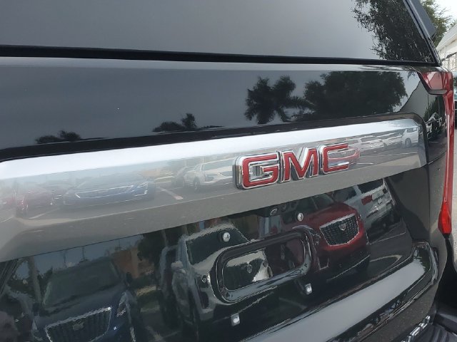 Used 2023 GMC Yukon Denali w/ Denali Reserve Package AWD/4WD image 30