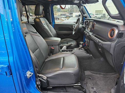 Used 2020 Jeep Gladiator Mojave image 11