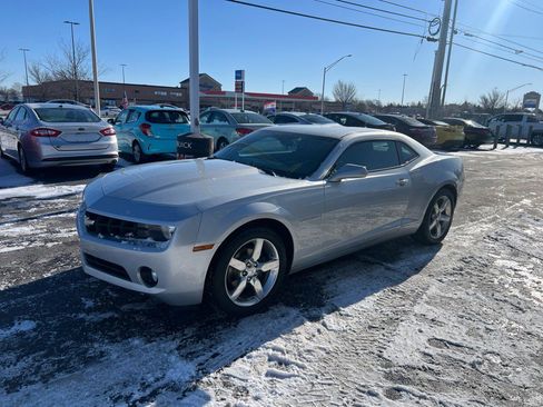 Used 2013 Chevrolet Camaro LT image 2