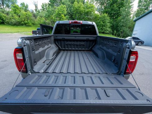 Used 2023 GMC Canyon AT4X AWD/4WD image 35
