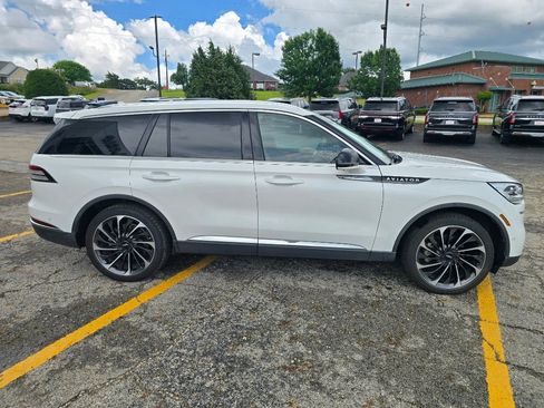 Used 2020 Lincoln Aviator Reserve w/ Equipment Group 202A AWD/4WD image 4