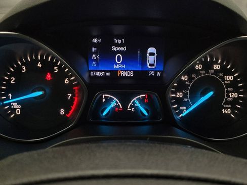 Used 2017 Ford Escape SE image 23