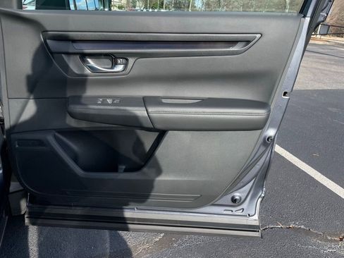 Certified 2026 Honda CR-V EX image 30