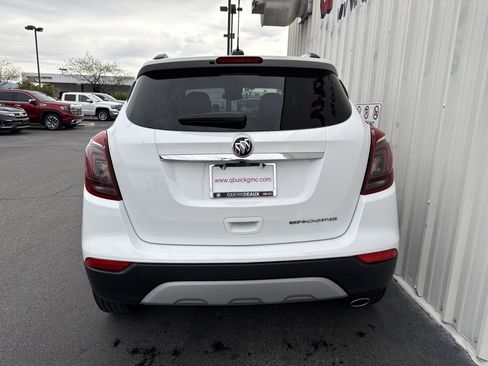 Used 2021 Buick Encore Preferred image 6