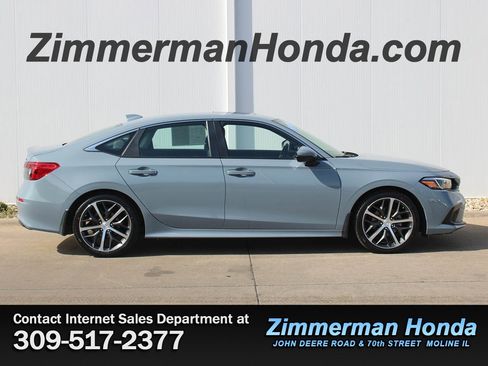 Certified 2024 Honda Civic Touring image 1