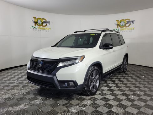 Used 2019 Honda Passport Touring image 3