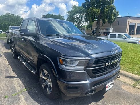 Used 2019 RAM 1500 Laramie w/ Sport Appearance Package AWD/4WD image 4
