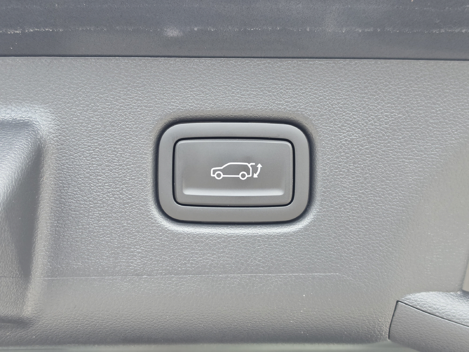 New 2026 Hyundai Kona Limited FWD image 16