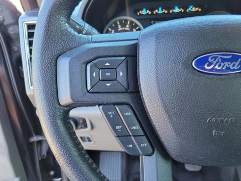 Used 2016 Ford F150 XLT w/ Equipment Group 301A Mid image 11