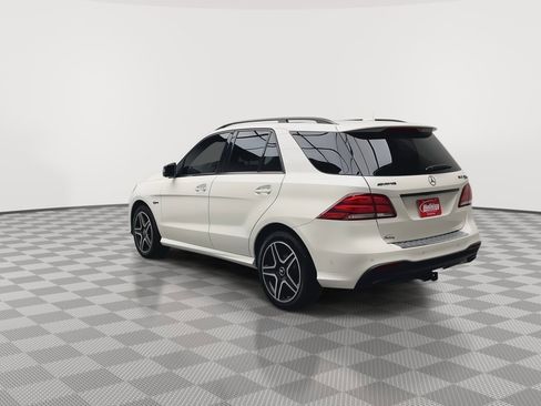 Used 2017 Mercedes-Benz GLE 43 AMG 4MATIC image 2