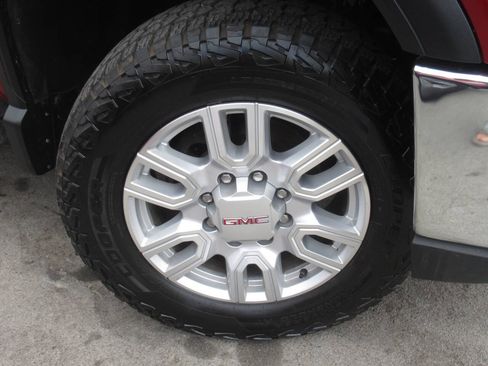 Used 2021 GMC Sierra 2500 SLE w/ SLE Convenience Package AWD/4WD image 5