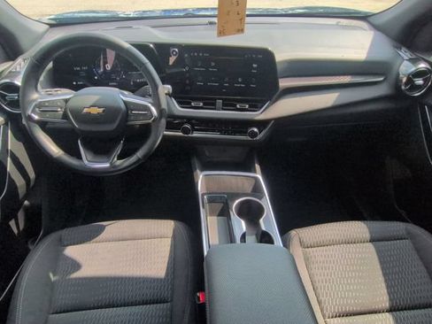 Used 2025 Chevrolet Equinox LT FWD image 28