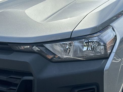 Used 2023 Chevrolet Colorado W/T RWD image 11