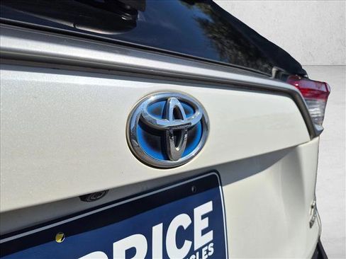 Used 2019 Toyota RAV4 XSE AWD/4WD image 11