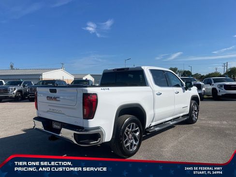 New 2026 GMC Sierra 1500 SLT w/ SLT Premium Plus Package AWD/4WD image 7