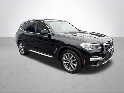 Used 2019 BMW X3 xDrive30i w/ Premium Package AWD/4WD image 4