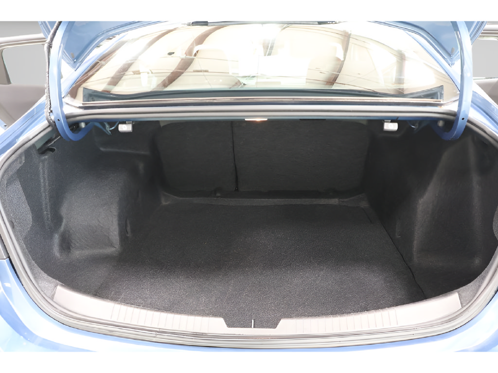 Used 2024 Chevrolet Malibu LT FWD image 30